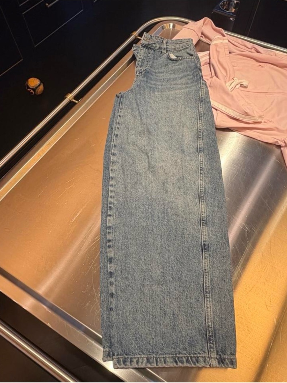Damson Madder Dion Cropped Barrel Leg Jeans - Picture 5 of 5